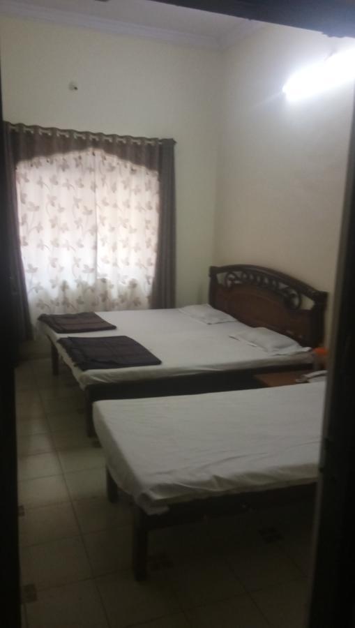 Grand Galaxy Hotel Krishna Nashik Exterior photo